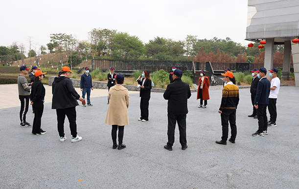 團結(jié)協(xié)作，共同進步